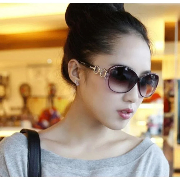 NEW Women's Designer Oversized Retro Round Sunglasses - Picture 1 of 6